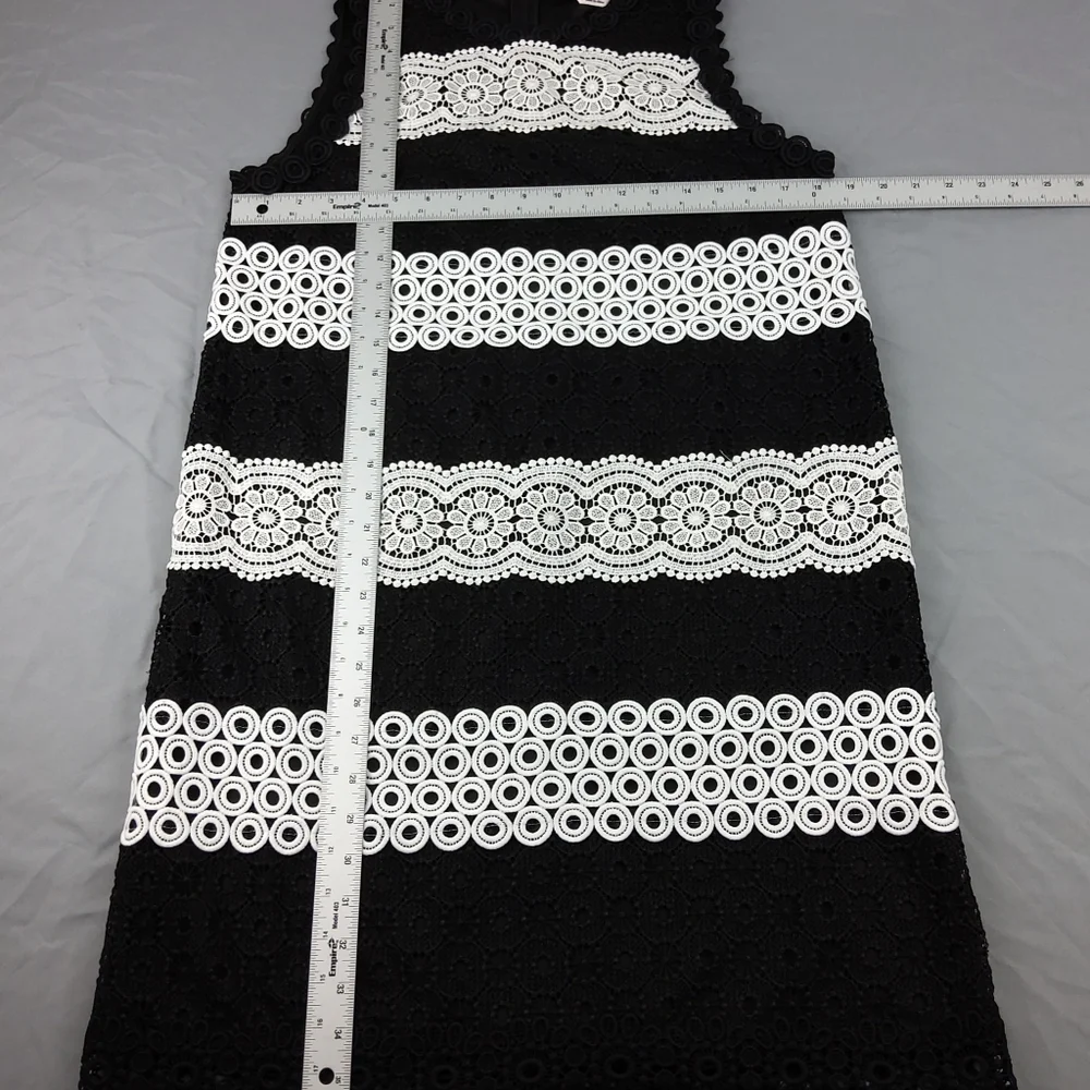 Kate Spade New York, Floral Dot Lace Shift Dress, Jewel Neck, Women's Size 6 B/W